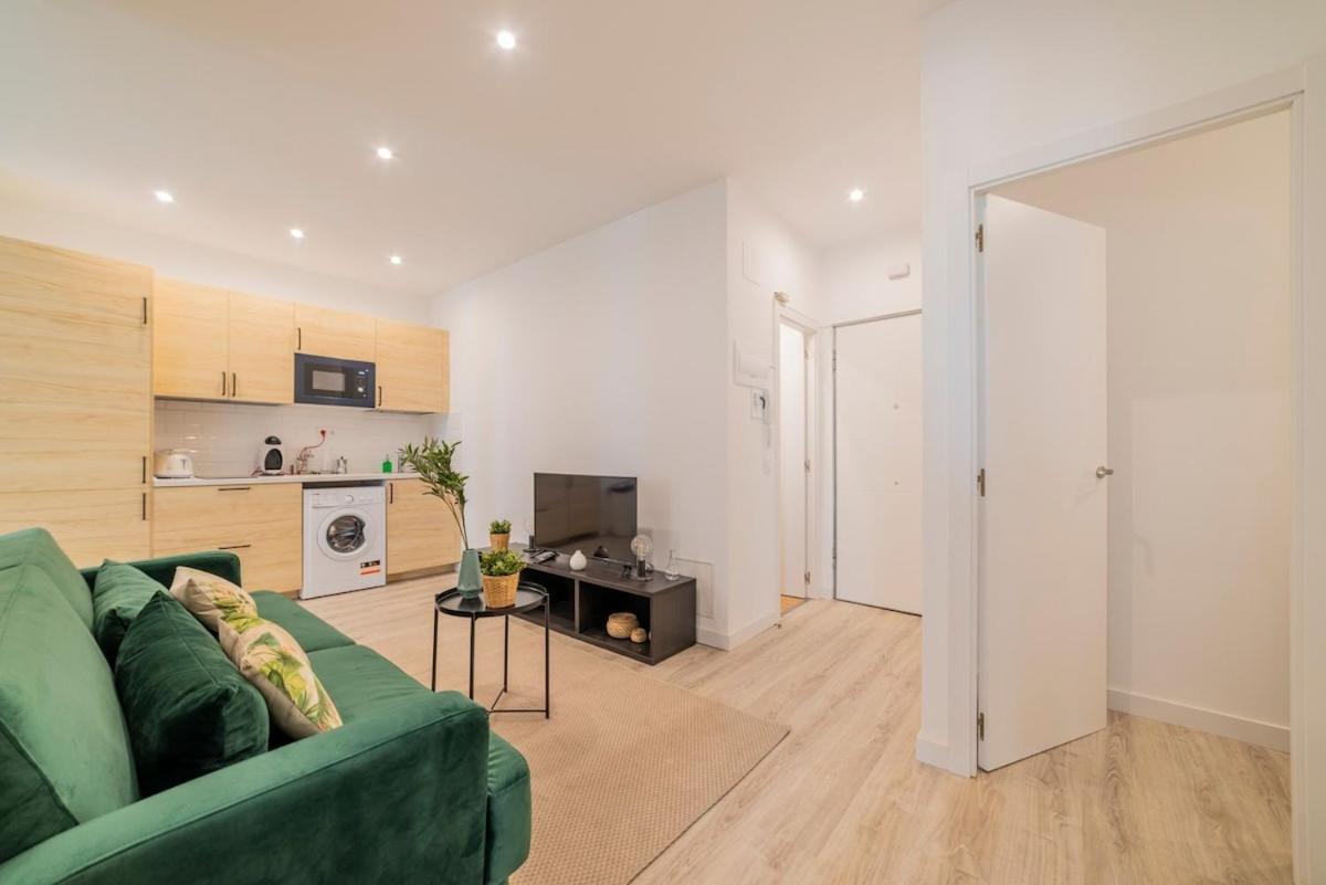 Encantador Apartamento Atocha Madryt Zewnętrze zdjęcie